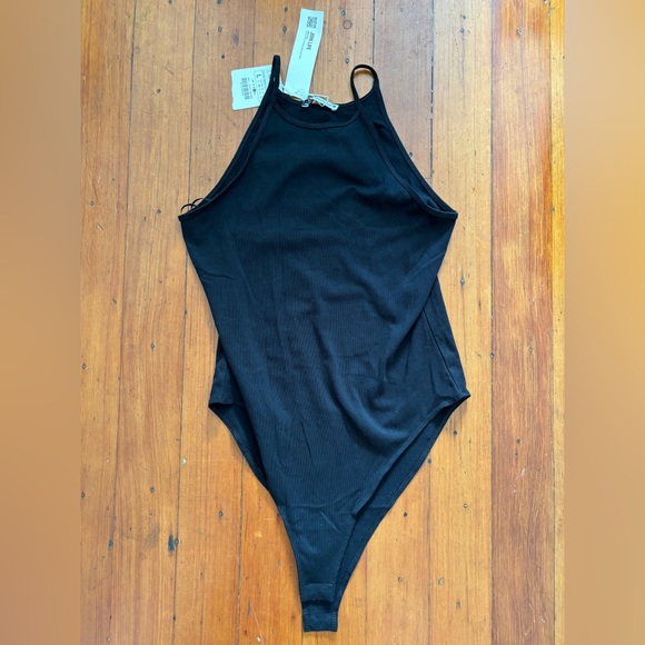 ZARA // black body suit - Picture 3 of 3